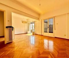 Διαμέρισμα προς Πώληση στο Κέντρο της Αθήνας - Ευκαιρία Επένδυσης - Εικόνα 8/12