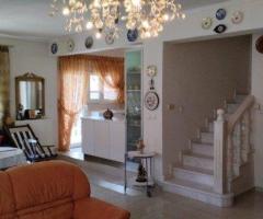 ΚΑΤΕΡΙΝΗ ΜΕΖΟΝΕΤΑ 204 τμ