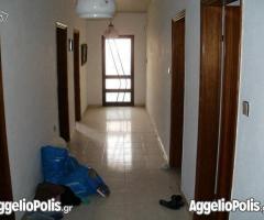 ΑΣΠΡΟΒΑΛΤΑ ΠΩΛΕΙΤΑΙ ΤΟ 50% ΜΟΝΟΚΑΤΟΙΚΙΑΣ 125ΤΜ ΜΕ ΟΙΚΟΠΕΔΟ 400ΤΜ - Εικόνα 4/12