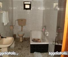 ΑΣΠΡΟΒΑΛΤΑ ΠΩΛΕΙΤΑΙ ΤΟ 50% ΜΟΝΟΚΑΤΟΙΚΙΑΣ 125ΤΜ ΜΕ ΟΙΚΟΠΕΔΟ 400ΤΜ - Εικόνα 6/12