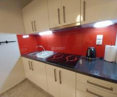 Large studio 48m² 240 μέτρα από την πλατεία Κυψέλης - Εικόνα 8/12