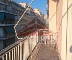 Διαμέρισμα 65 τ.μ. Πλατεία Κολιάτσου