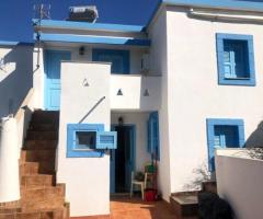 Ανακαινισμένο παραδοσιακό σπίτι με θέα στη θάλασσα - Εικόνα 3/12