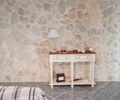 House With Apartments In A Convenient Location - Εικόνα 7/12