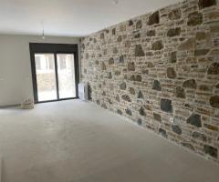 ΝΑΥΠΛΙΟ ΝΕΟΔΜΗΤΟ ΙΣΟΓΕΙΟ ΔΙΑΜΕΡΙΣΜΑ