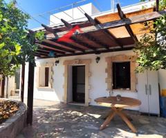 Πωλείται όμορφη και αρχοντική μονοκατοικία στο Ρέθυμνο Κρήτης, 7 λεπτά από τη θάλασσα!