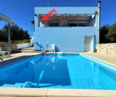 Πωλείται μονοκατοικία με πισίνα στον Άγιο Δημήτριο Ρεθύμνου - Εικόνα 4/10