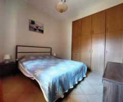 Πωλούνται στο Πάνορμο Ρεθύμνου δύο μεγάλα διαμερίσματα (234 τ.μ.) 7 υπνοδωματίων σε άριστη κατάσταση - Εικόνα 4/10