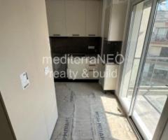 ΕΝΟΙΚΙΑΖΟΝΤΑΙ ΝΕΟΔΜΗΤΑ ΣΤΟΥΝΤΙΟ - Εικόνα 7/12