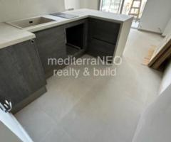 ΕΝΟΙΚΙΑΖΕΤΑΙ ΜΕΓΑΛΟ STUDIO ΜΕ ΔΩΜΑΤΙΟ