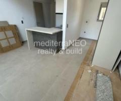 ΕΝΟΙΚΙΑΖΕΤΑΙ ΜΕΓΑΛΟ STUDIO ΜΕ ΔΩΜΑΤΙΟ - Εικόνα 10/12