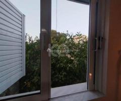 ΚΟΡΩΝΗ ΜΑΓΑΡΑ ΜΟΝΟΚΑΤΟΙΚΙΑ ΕΝΟΙΚΙΑΣΕΙΣ 18498 - Εικόνα 4/6