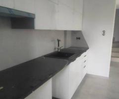 Νεόδμητη γωνιακή μεζονέτα 167m² με θέα θάλασσα
