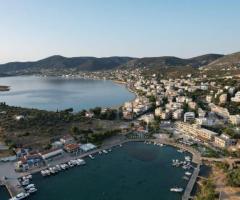 ΜΟΝΑΔΙΚΟ ΓΩΝΙΑΚΟ ΟΙΚΟΠΕΔΟ 875 m² 300 ΜΕΤΡΑ ΑΠΟ ΤΗΝ ΘΑΛΑΣΣΑ ΣΤΟ ΠΟΡΤΟ ΡΑΦΤΗ