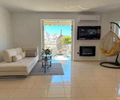 Πολυτελή Κατοικία με Υπόγειο Parking, κέντρο Περιστέρι