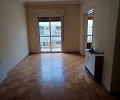 Συκιές 90 μέτρα 3ος όροφος