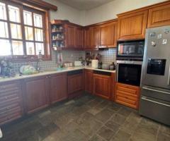 ΥΠΈΡΟΧΗ ΜΕΖΟΝΕΤΑ 300 Τ.Μ ΜΕ ΑΠΕΡΙΟΡΙΣΤΗ ΘΕΑ