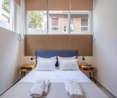 Piraeus Seaside & Seabreeze Flats Ένας ενιαίος τίτλος ιδιοκτησίας με 2 ανεξάρτητα διαμερίσματα - Εικόνα 6/12