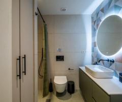 Piraeus Seaside & Seabreeze Flats Ένας ενιαίος τίτλος ιδιοκτησίας με 2 ανεξάρτητα διαμερίσματα - Εικόνα 7/12