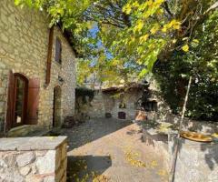 Παρνασσος βιλλα 250 m2 4 Υπνοδωμάτια 3 Μπάνια - Εικόνα 6/12