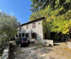 Παρνασσος βιλλα 250 m2 4 Υπνοδωμάτια 3 Μπάνια - Εικόνα 9/12