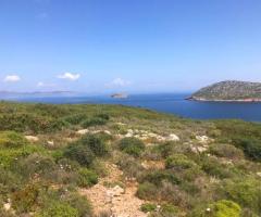 Μεγάλο Επενδυτικό Οικόπεδο Με Πανοραμική Θέα Στη Θάλασσα