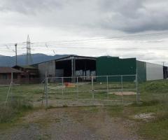 Αταλαντη κτιριο 2000τμ σε οικοπεδο 12.000τμ με οικια 100τμ